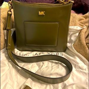 Michael Kors Cross Body Purse